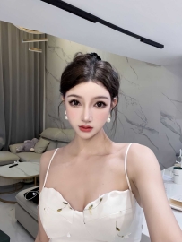 【太原】青青肥蚌真的会玩榨汁机