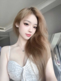 【武汉楼凤】洪山区纯欲妹子梨形美臀一线天