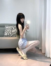 东莞长腿水嫩骚妹