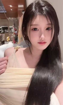 颜值很棒口活舔的我硬邦邦的