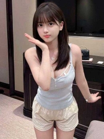 【保定】要出来的时候故意射在她奶子上